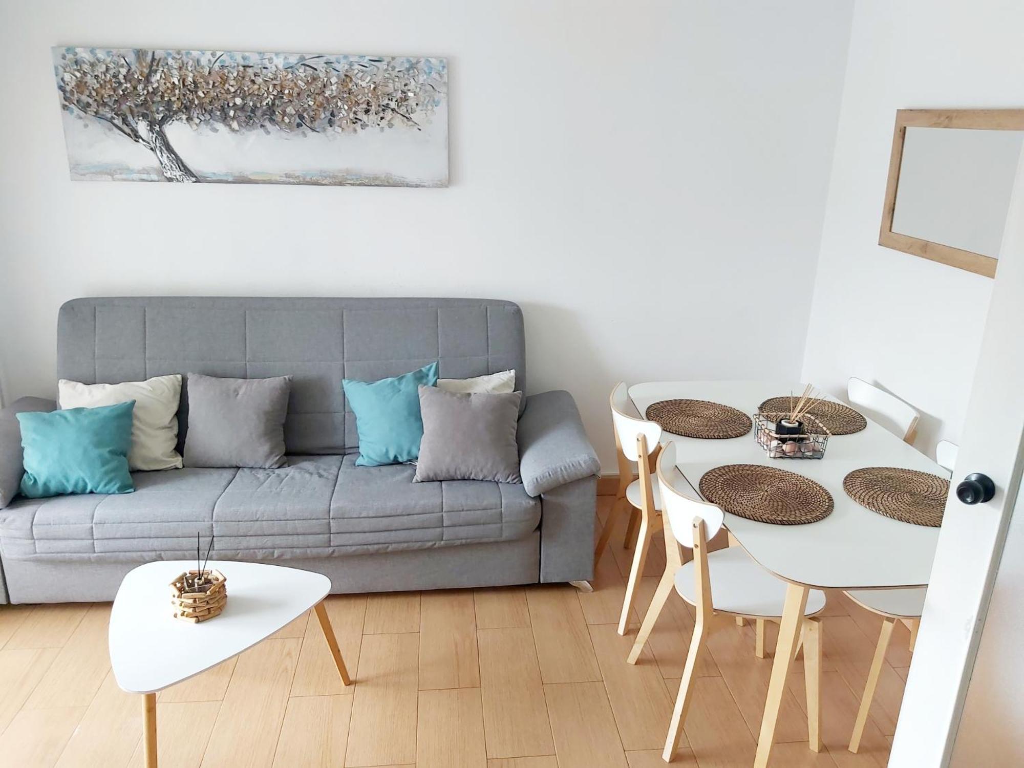 Apartamento A 300 Mts De La Playa, 25 Minutos De Port Aventura Y 50 De Barcelona كوماروغا المظهر الخارجي الصورة